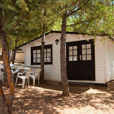 Camping Valdearenas Iznájar المظهر الخارجي الصورة