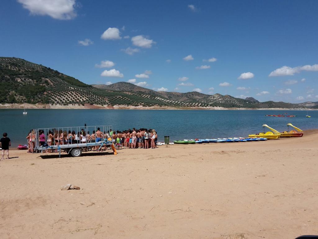 Camping Valdearenas Iznájar المظهر الخارجي الصورة